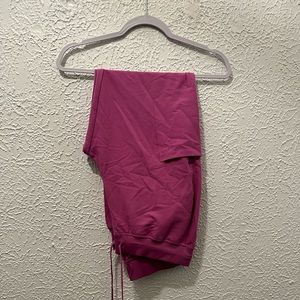 Women’s 9 pocket jogger scrub pants